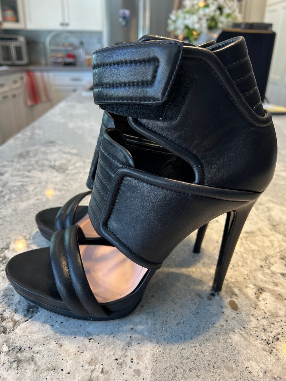 Barbara Bui Black Leather Biker Stiletto Sandals Ankle Cuff EU41 EUC - Picture 5 of 11